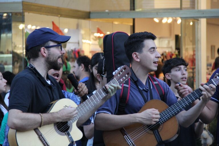 82dcc26e78c6467593e26fa5b976d056