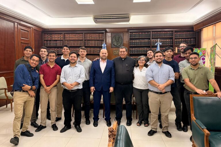 Imagen de WhatsApp 2025-12-19 a las 14.32.30_b0a1c2b5